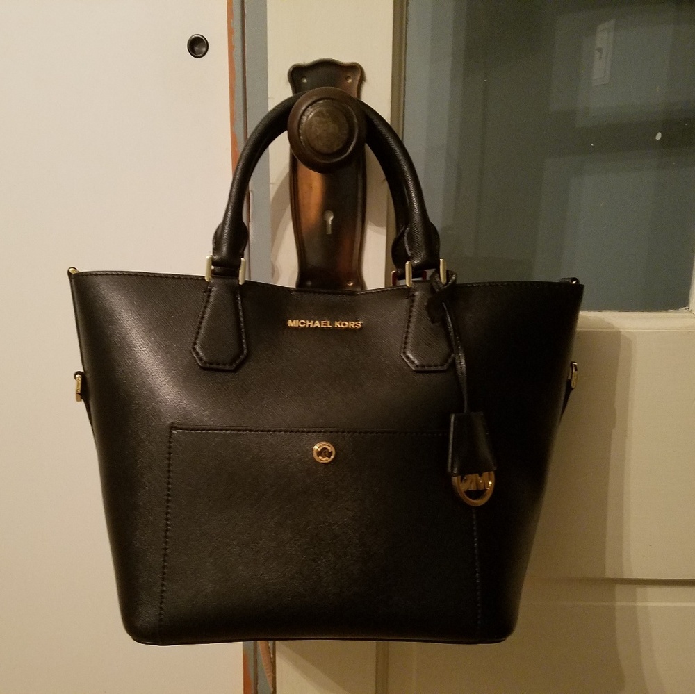 Michael Kors Greenwich Tote